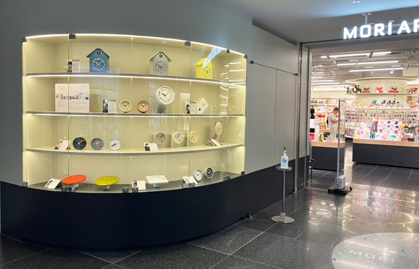 MORI ART MUSEUM SHOP レムノスの時計「FONTS & COLOR」
